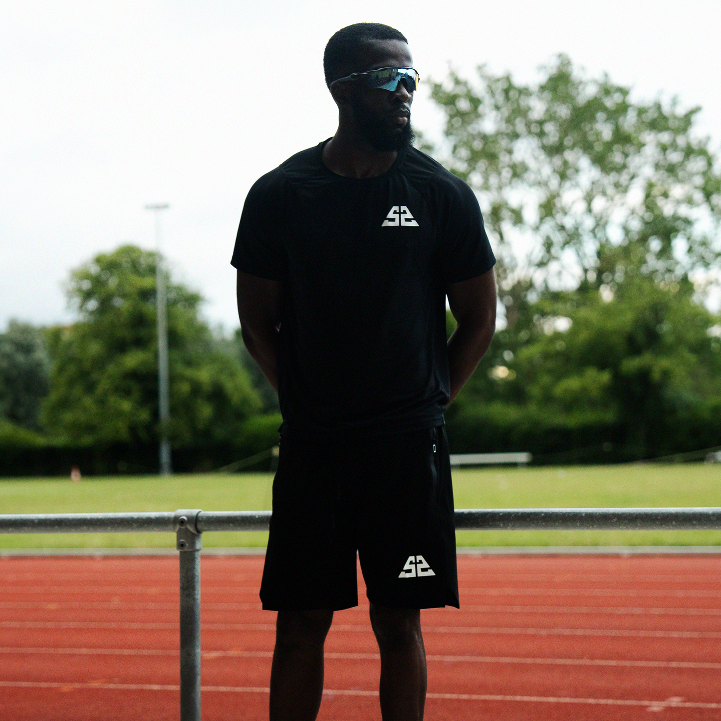 Pro Division Top Black